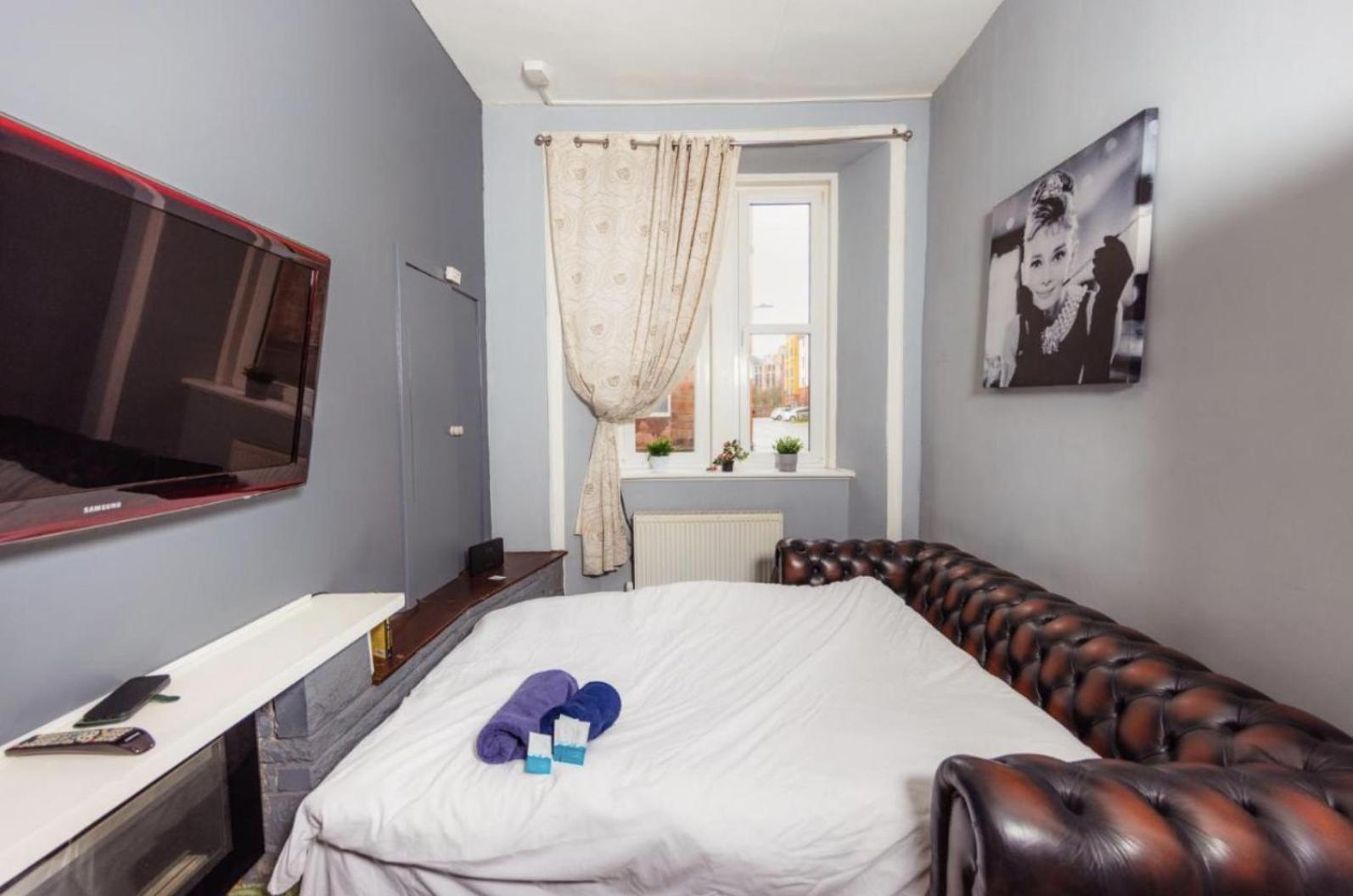 Warm Apartment By Holyrood Palace! إدنبرة المظهر الخارجي الصورة